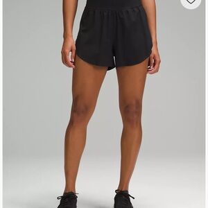 Fast and Free Reflective High-Rise Classic-Fit Short 3"